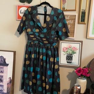 Vintage inspired dress with zipper down back